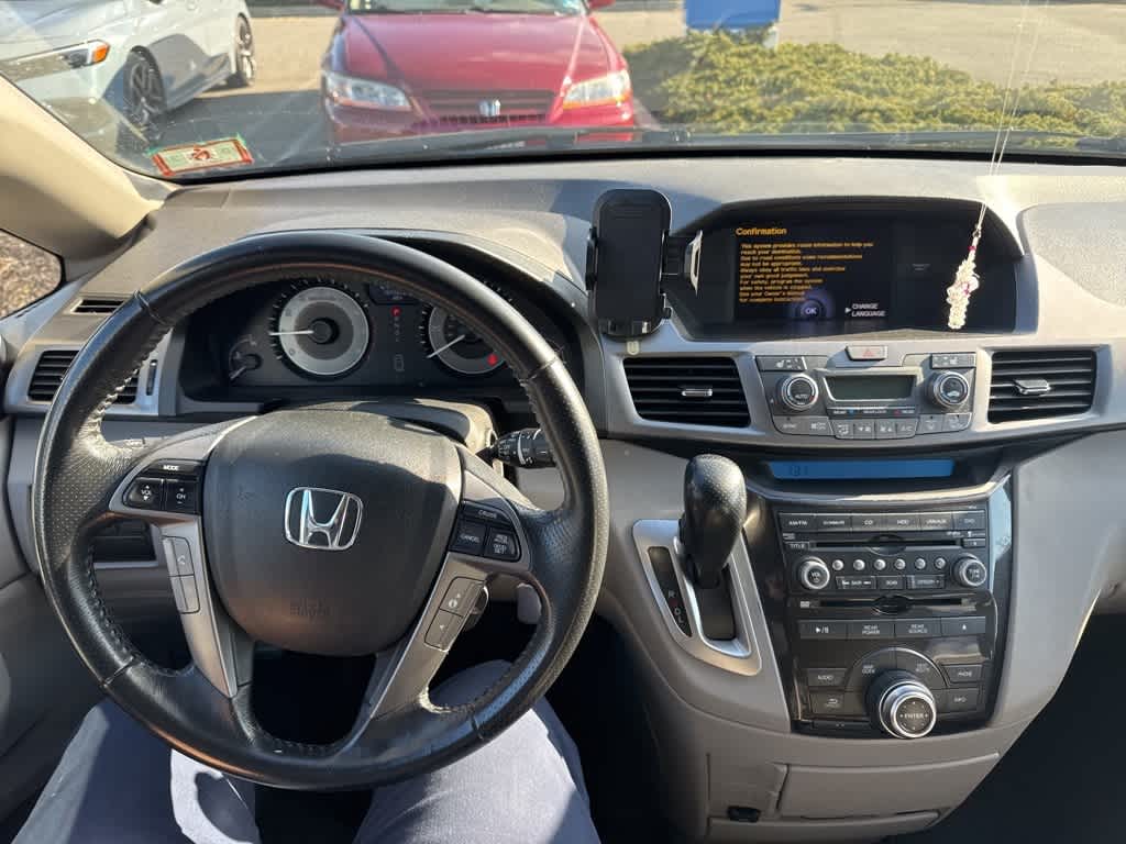 Thumbnail: 2013 Honda Odyssey - 14