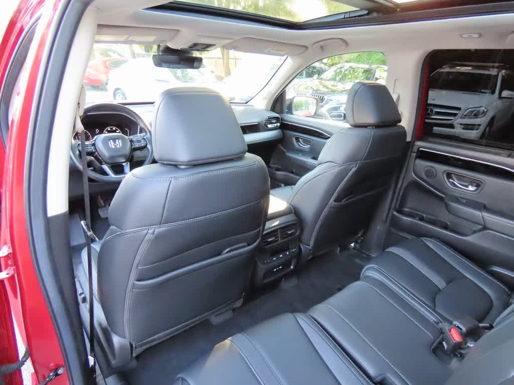 Thumbnail: 2025 Honda Pilot - 16