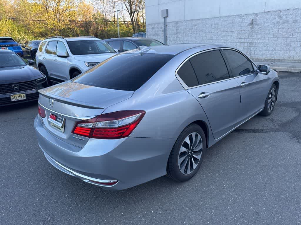 Thumbnail: 2017 Honda Accord - 12