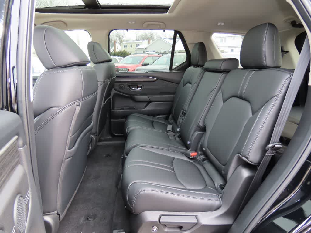 Thumbnail: 2026 Honda Pilot - 15