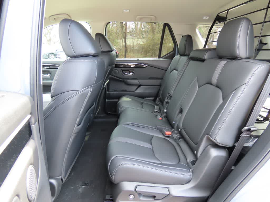 Thumbnail: 2026 Honda Pilot - 14