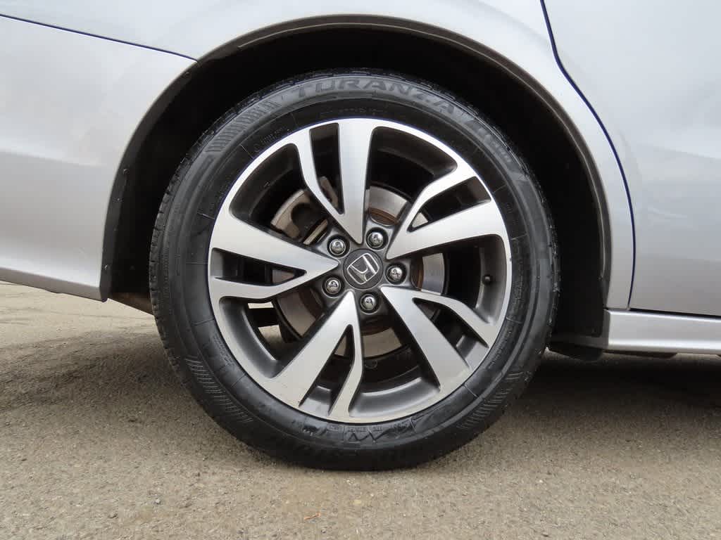 Thumbnail: 2023 Honda Odyssey - 9