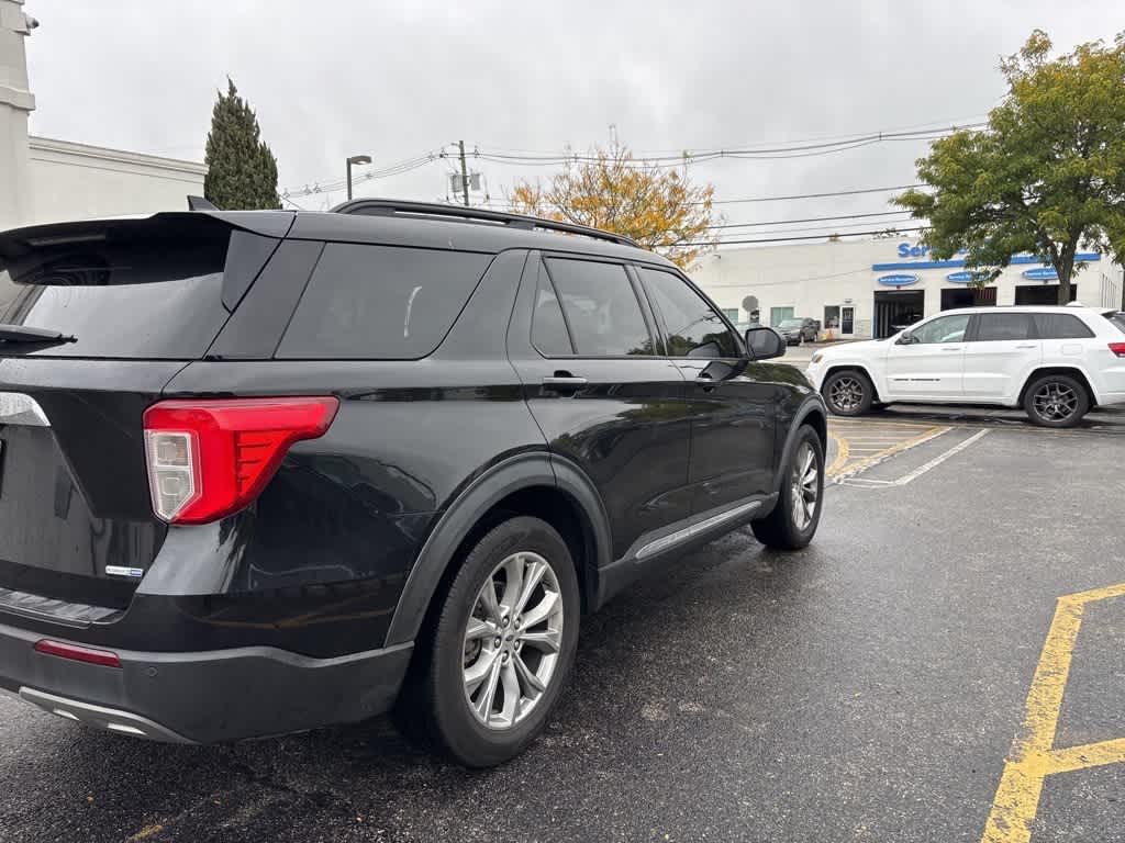 Thumbnail: 2020 Ford Explorer - 6