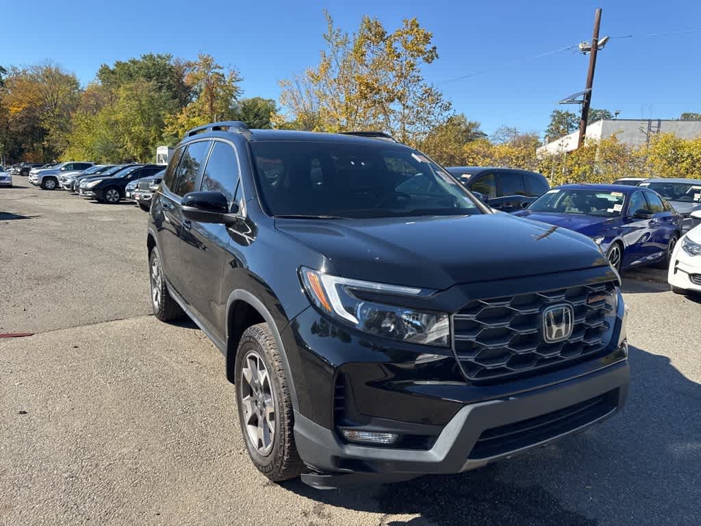 Thumbnail: 2023 Honda Passport - 21