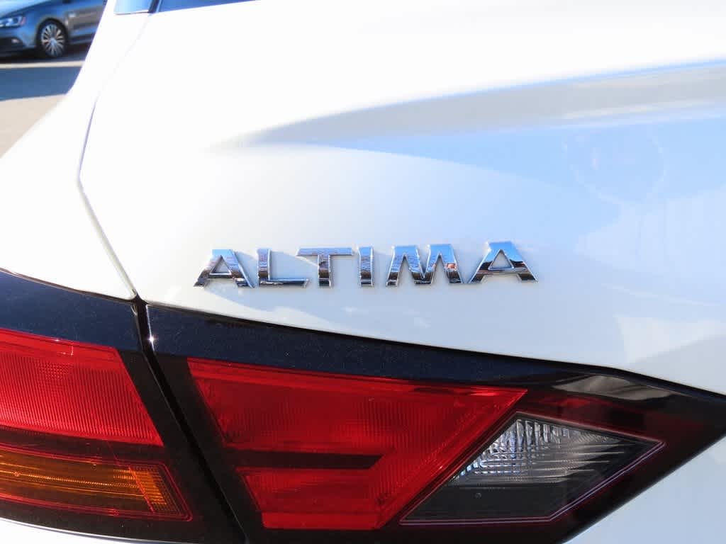 Thumbnail: 2020 Nissan Altima - 7