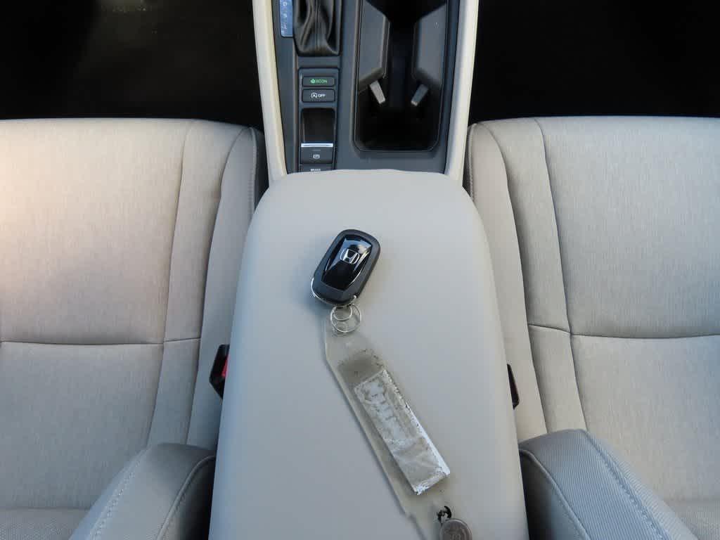 2025 Honda Accord SE 24