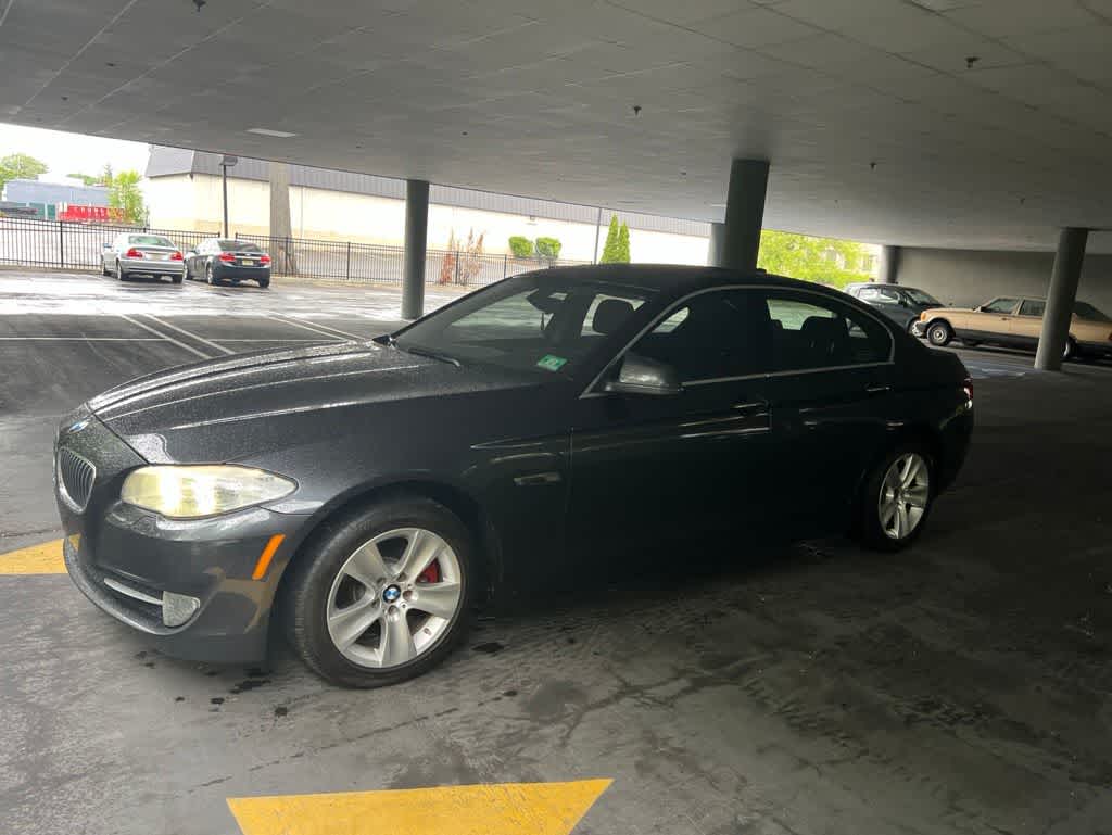 Thumbnail: 2013 BMW 5 Series - 2