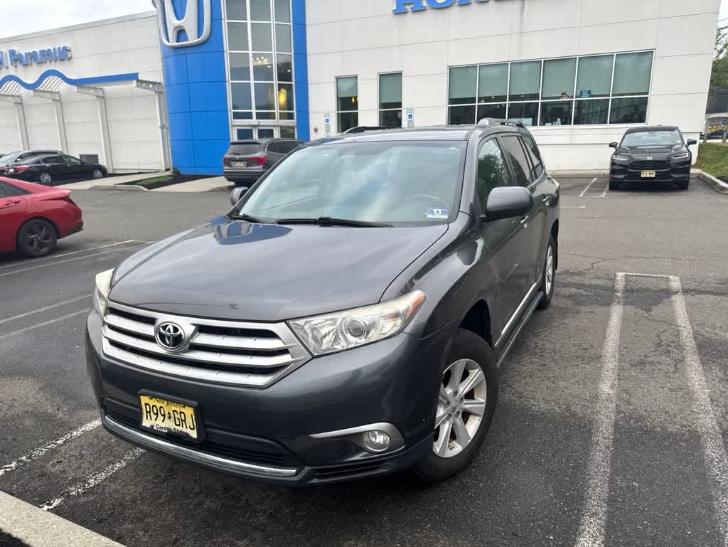 Thumbnail: 2013 Toyota Highlander - 10