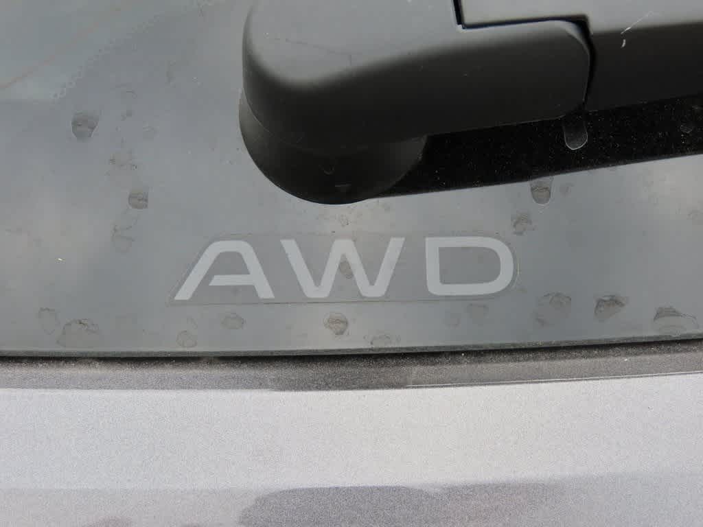 2026 Honda HR-V LX 8