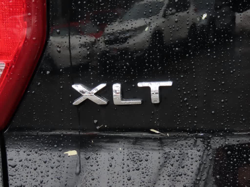 Thumbnail: 2017 Ford Explorer - 7