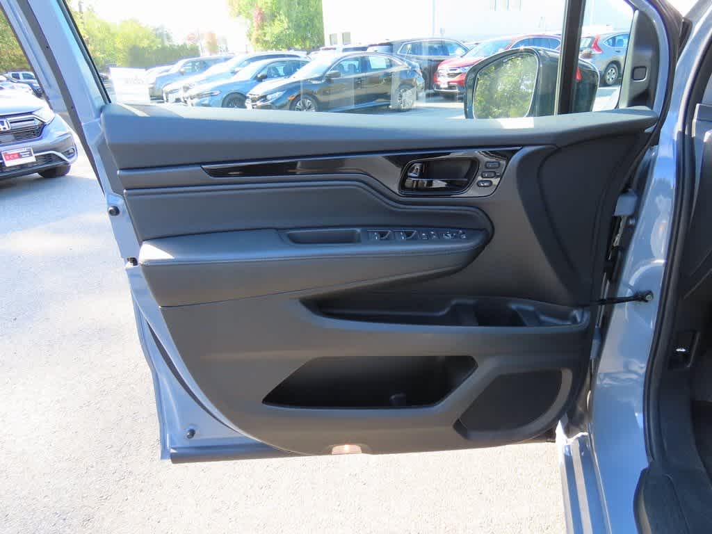 Thumbnail: 2024 Honda Odyssey - 18