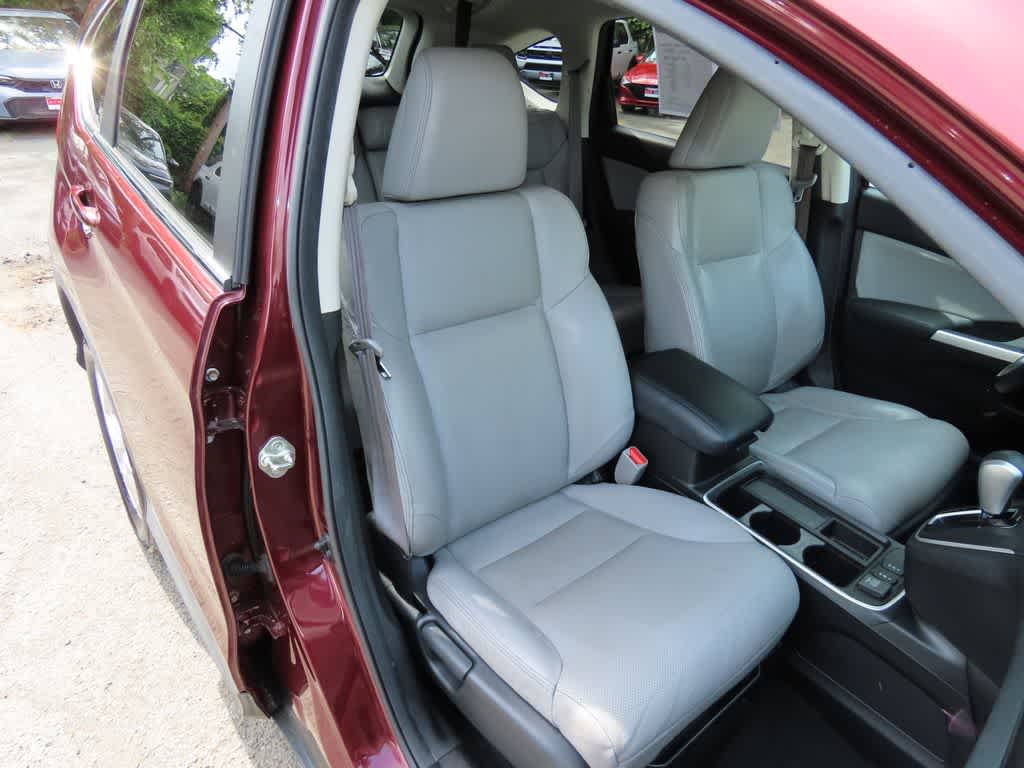 Thumbnail: 2015 Honda CR-V - 17