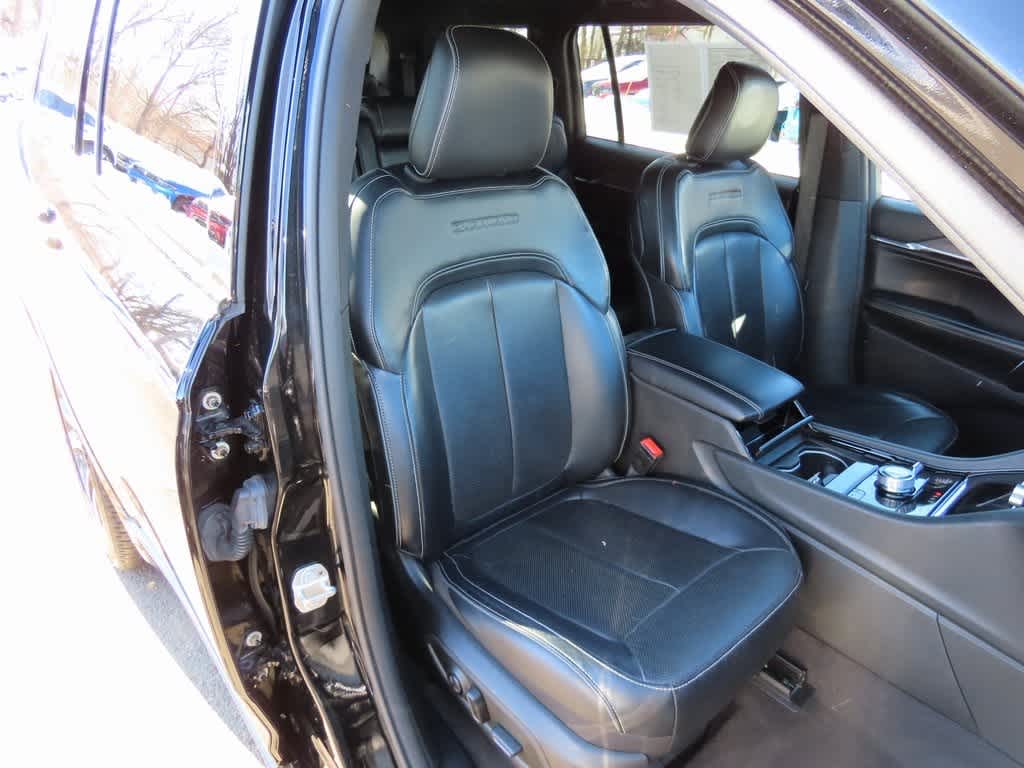 Thumbnail: 2021 Jeep Grand Cherokee L - 23