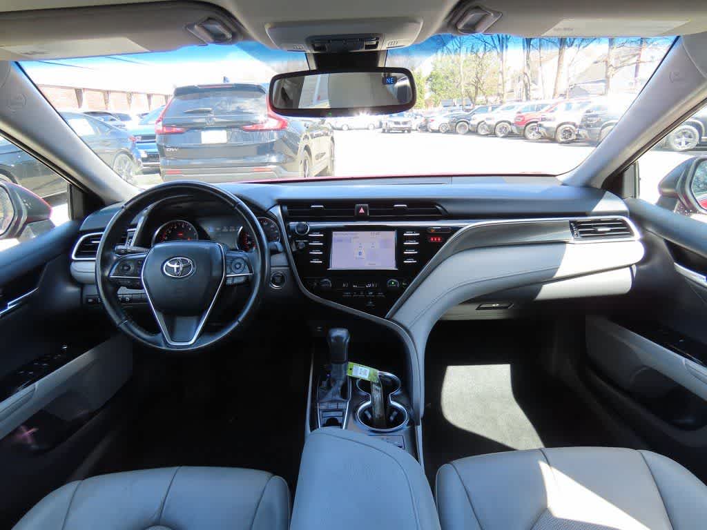 Thumbnail: 2018 Toyota Camry - 18