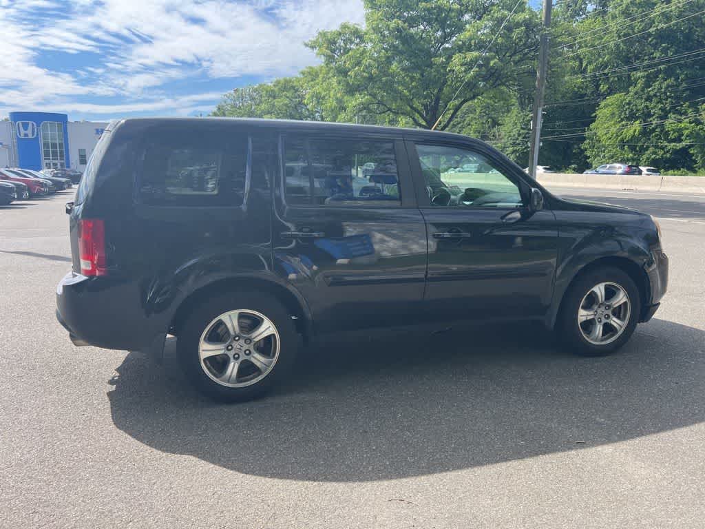 Thumbnail: 2015 Honda Pilot - 15