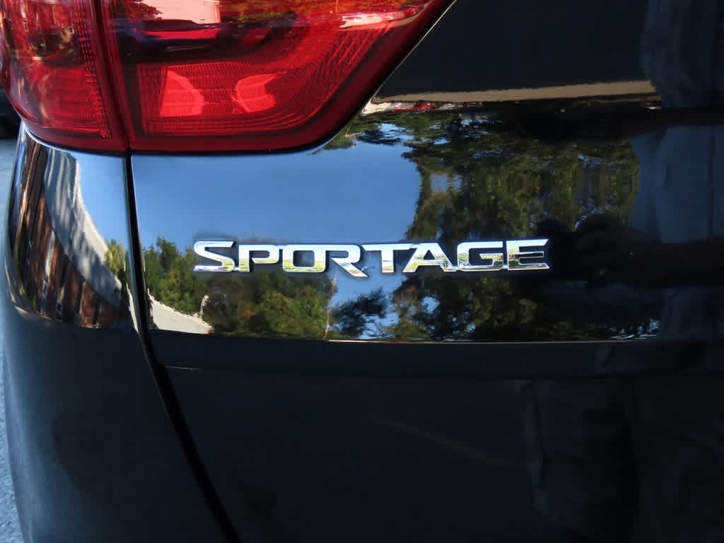 Thumbnail: 2017 Kia Sportage - 7