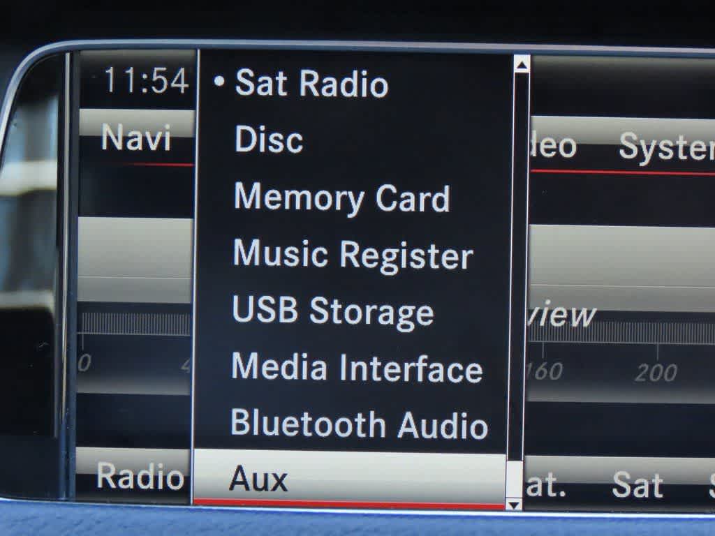 Thumbnail: 2015 Mercedes-Benz E-Class - 21