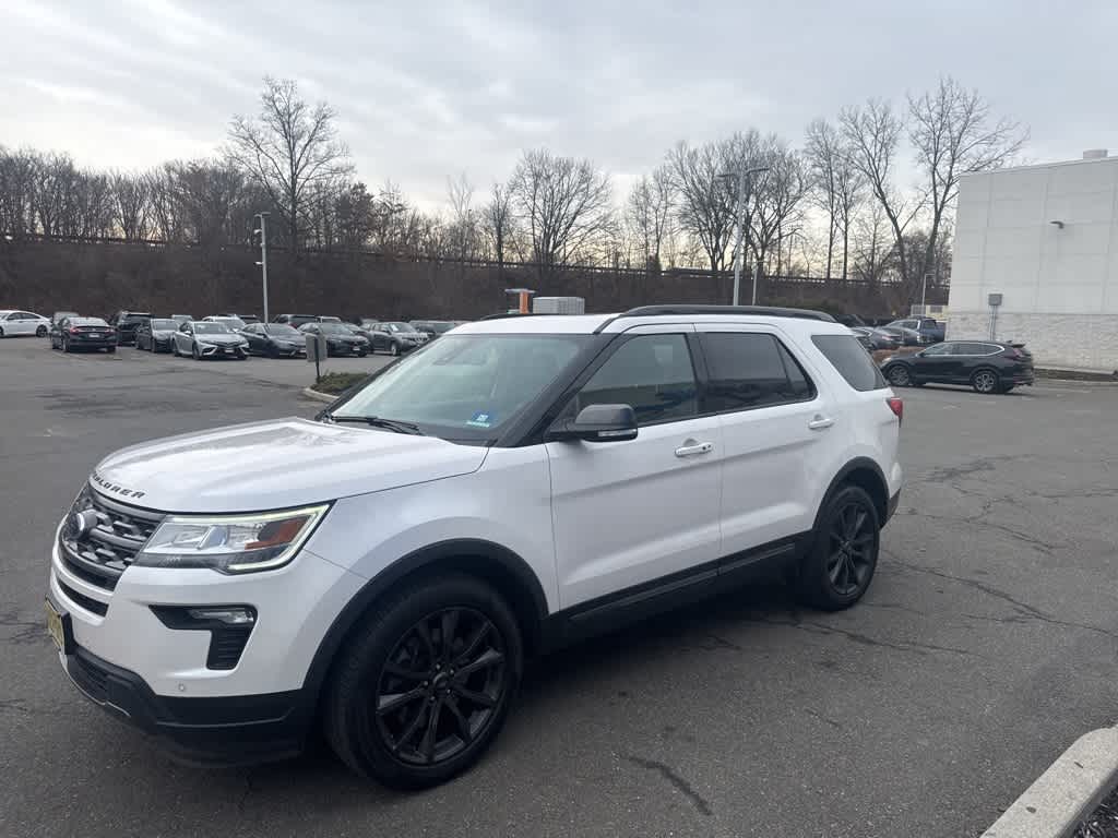 Thumbnail: 2018 Ford Explorer - 6