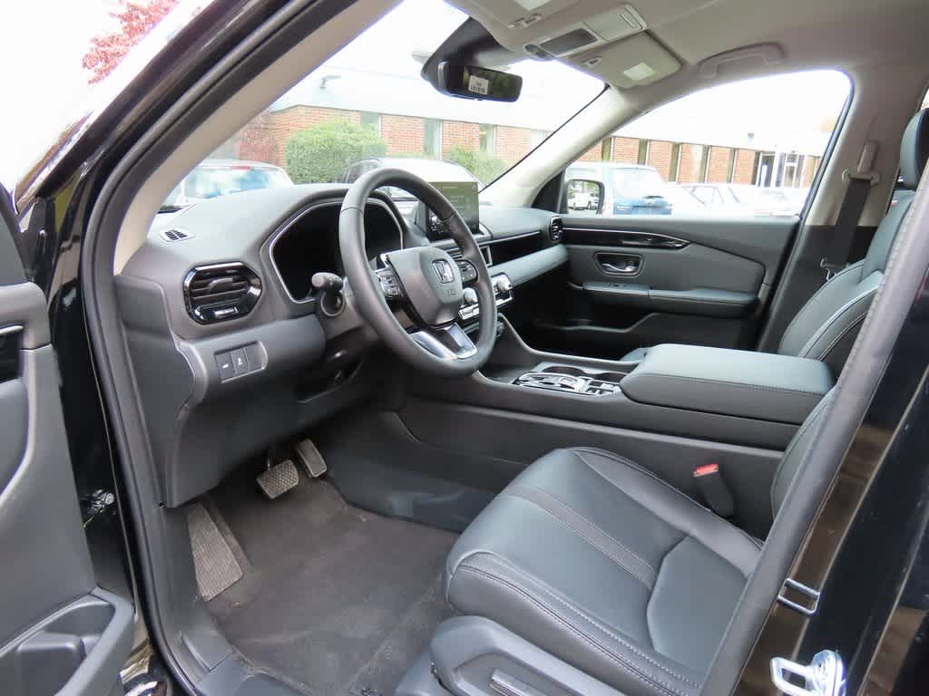 2025 Honda Pilot EX-L 2