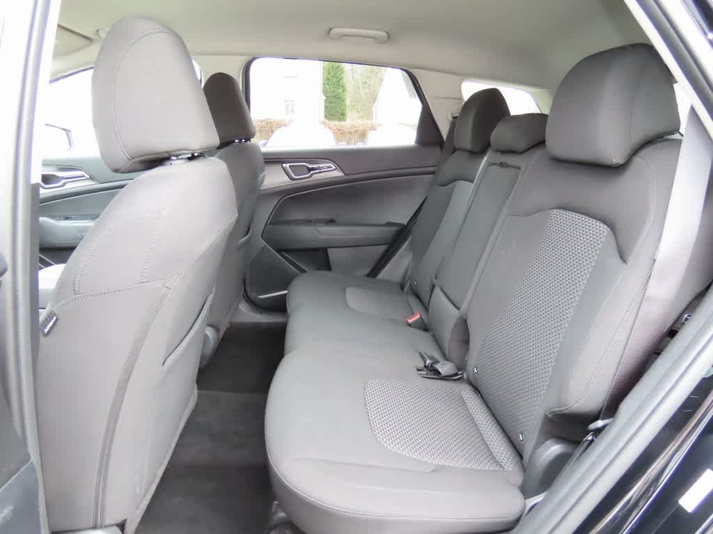 Thumbnail: 2026 Kia Sportage - 15