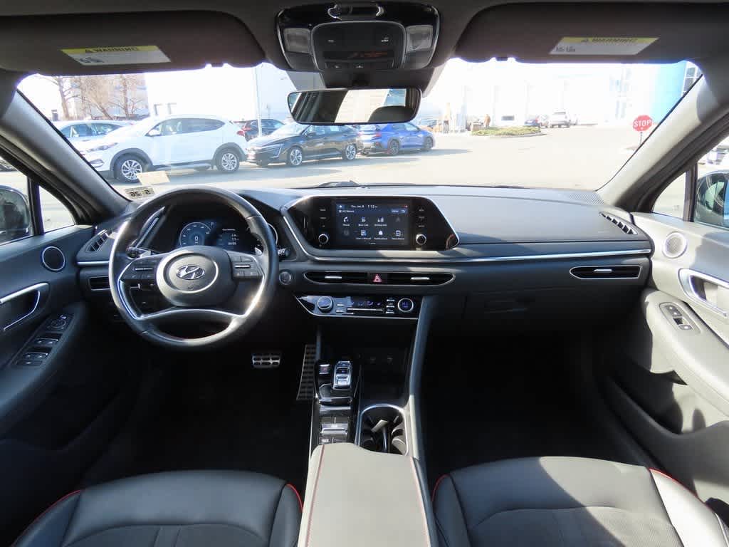 Thumbnail: 2021 Hyundai Sonata - 17