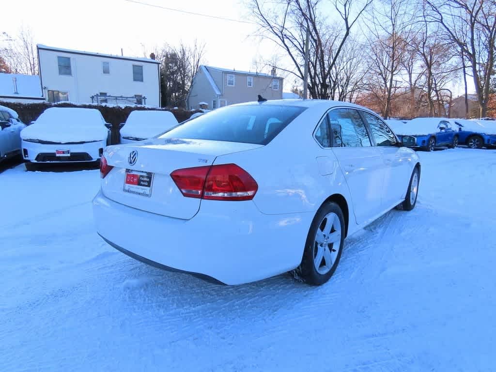 Used 2014 Volkswagen Passat 1.8T Sedan