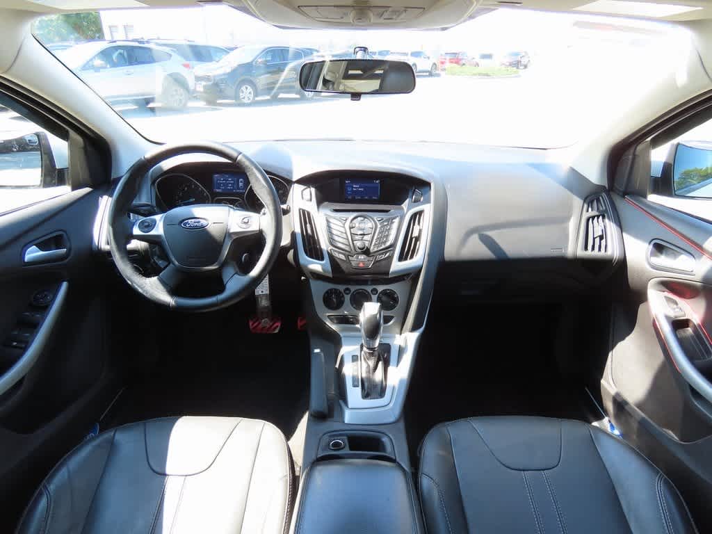 Thumbnail: 2014 Ford Focus - 16