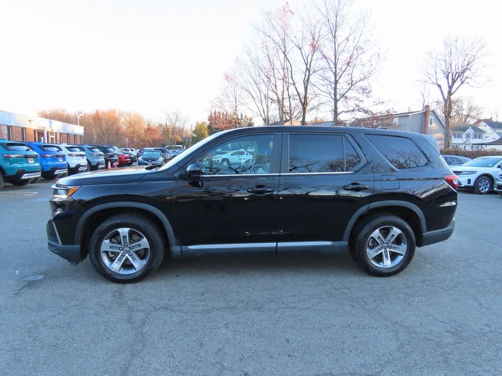 Thumbnail: 2023 Honda Pilot - 3