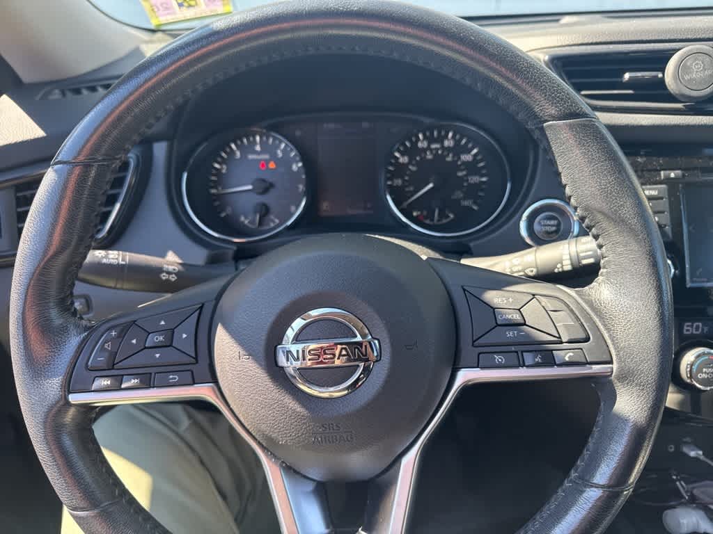 Thumbnail: 2019 Nissan Rogue - 10
