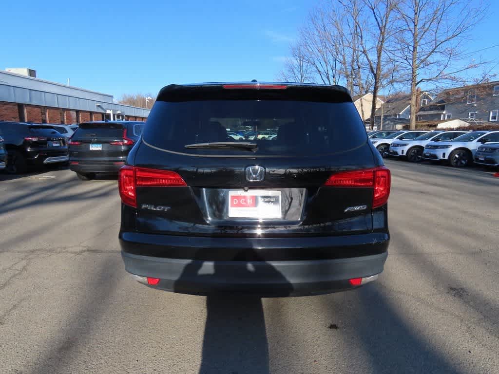 Thumbnail: 2018 Honda Pilot - 5