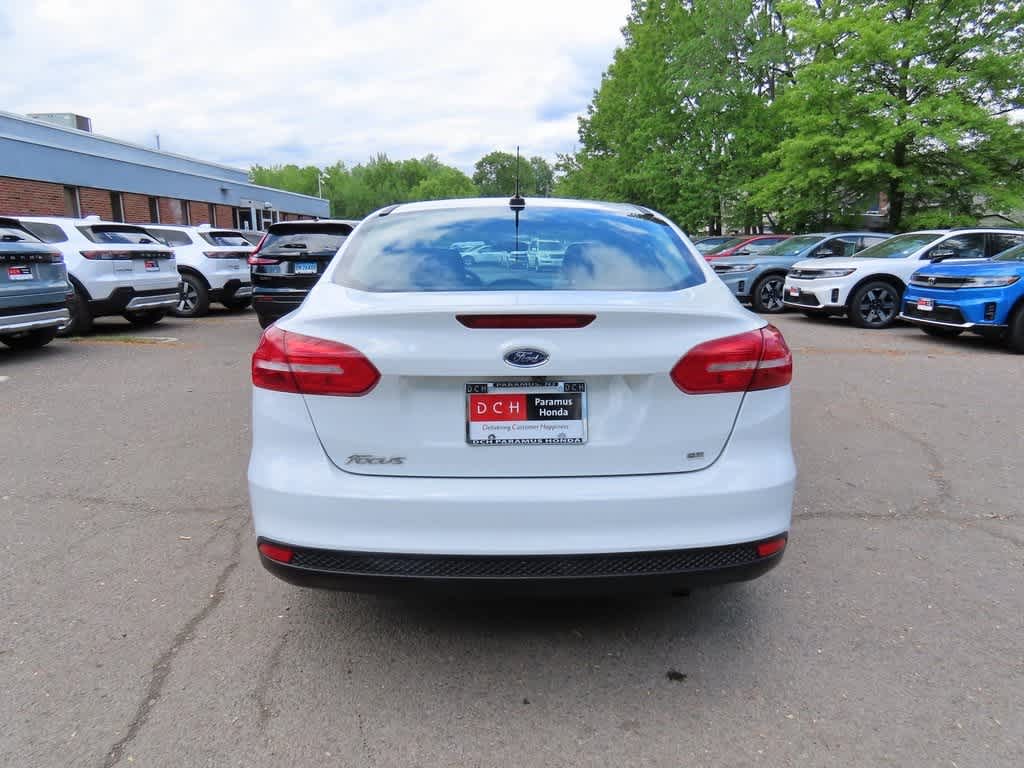 Thumbnail: 2018 Ford Focus - 5