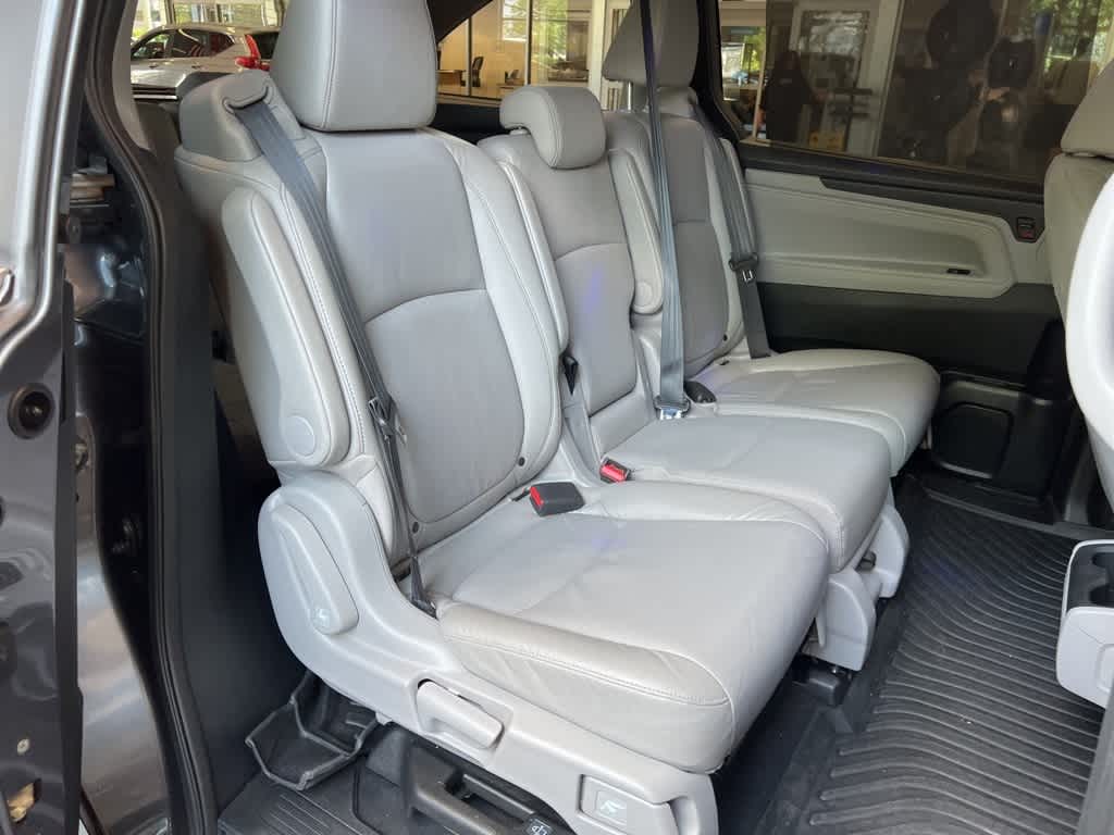 Thumbnail: 2018 Honda Odyssey - 15