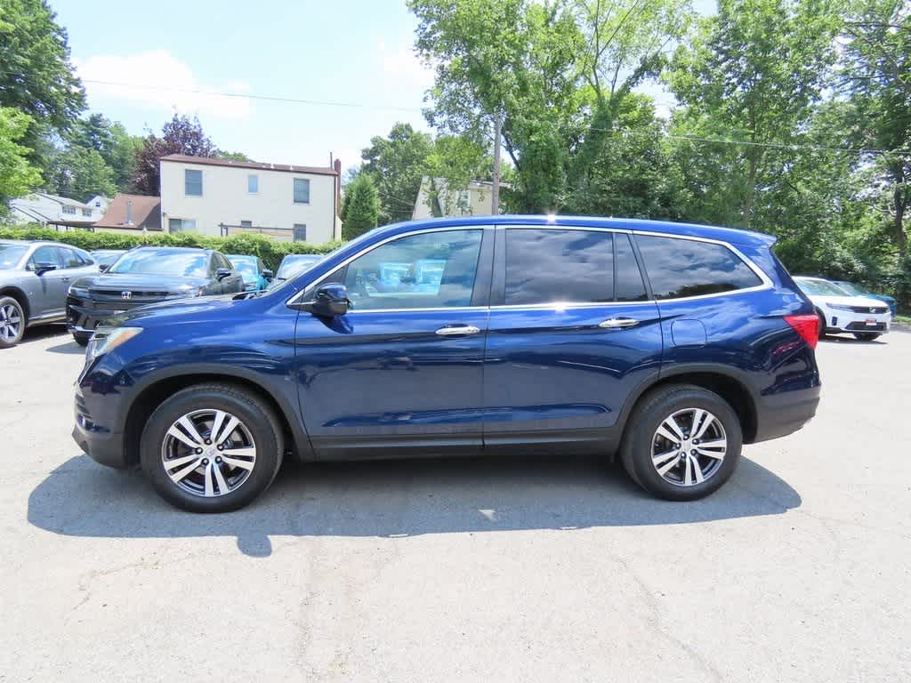 Thumbnail: 2016 Honda Pilot - 3