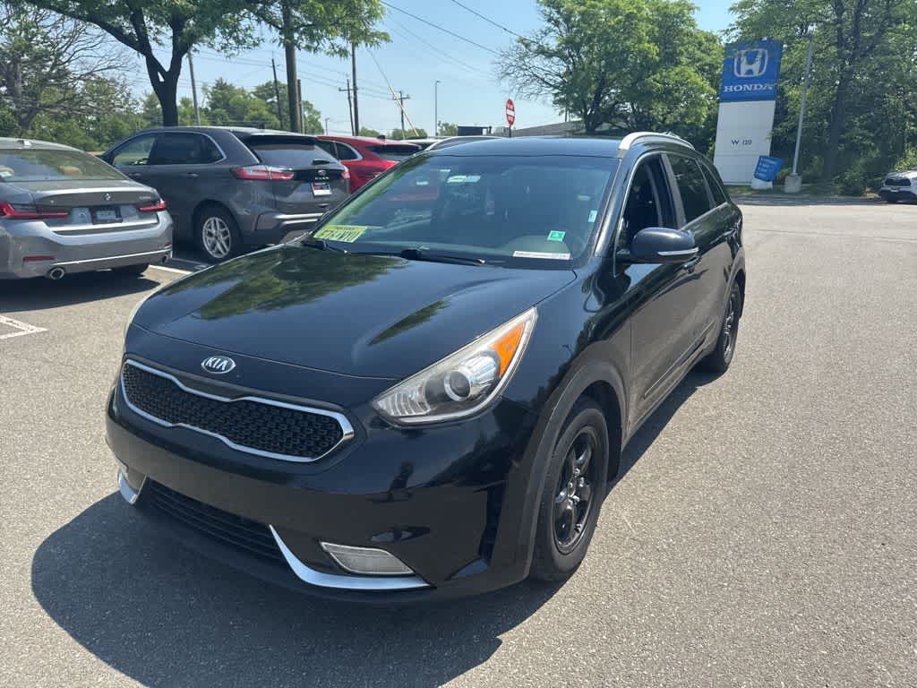Thumbnail: 2017 Kia Niro - 6