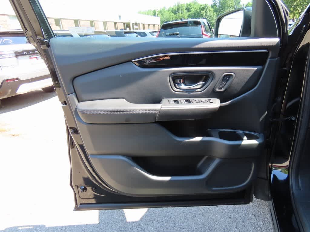 Thumbnail: 2023 Honda Pilot - 17