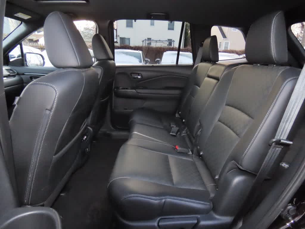 Thumbnail: 2019 Honda Passport - 14