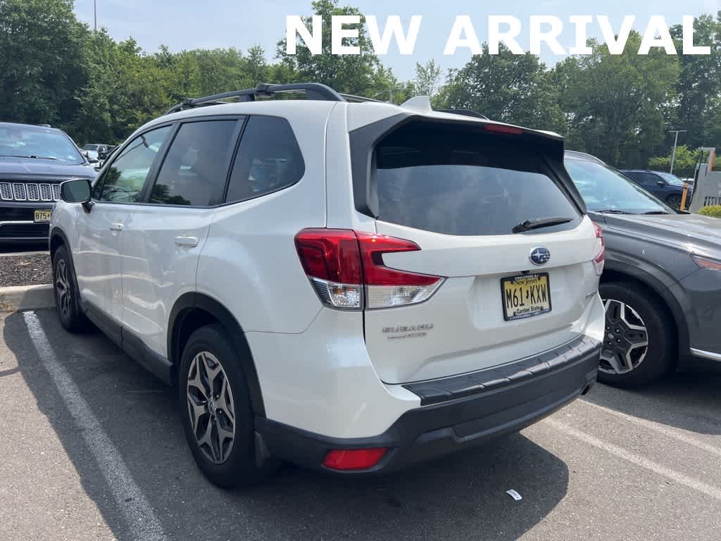 Thumbnail: 2019 Subaru Forester - 10