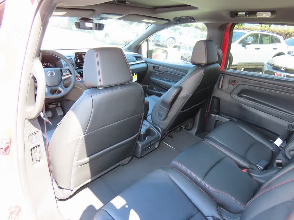 2025 Honda Odyssey Sport 16