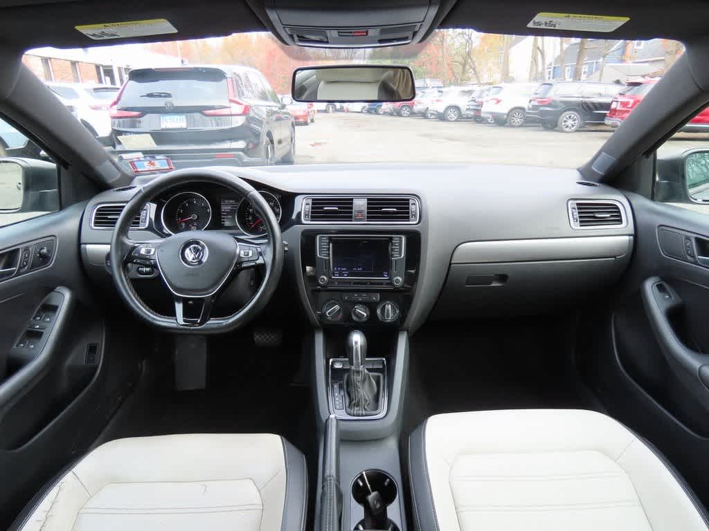 Thumbnail: 2016 Volkswagen Jetta - 17