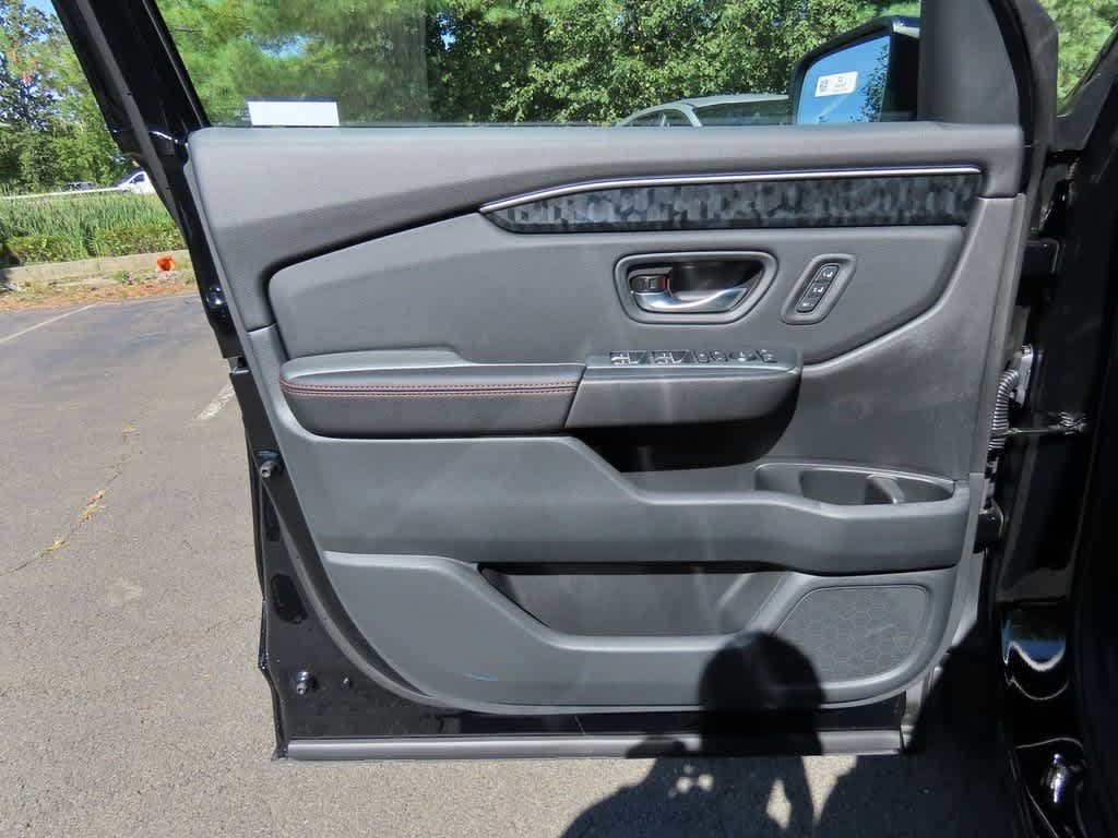 Thumbnail: 2026 Honda Passport - 15