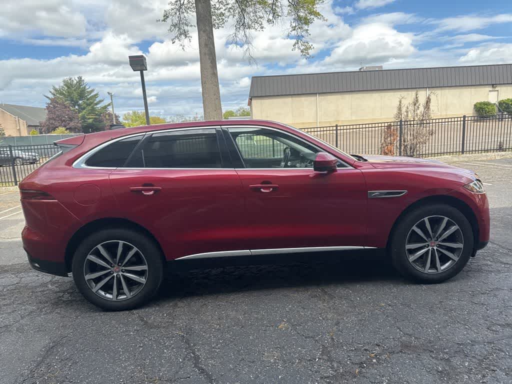 Thumbnail: 2021 Jaguar F-Pace - 13