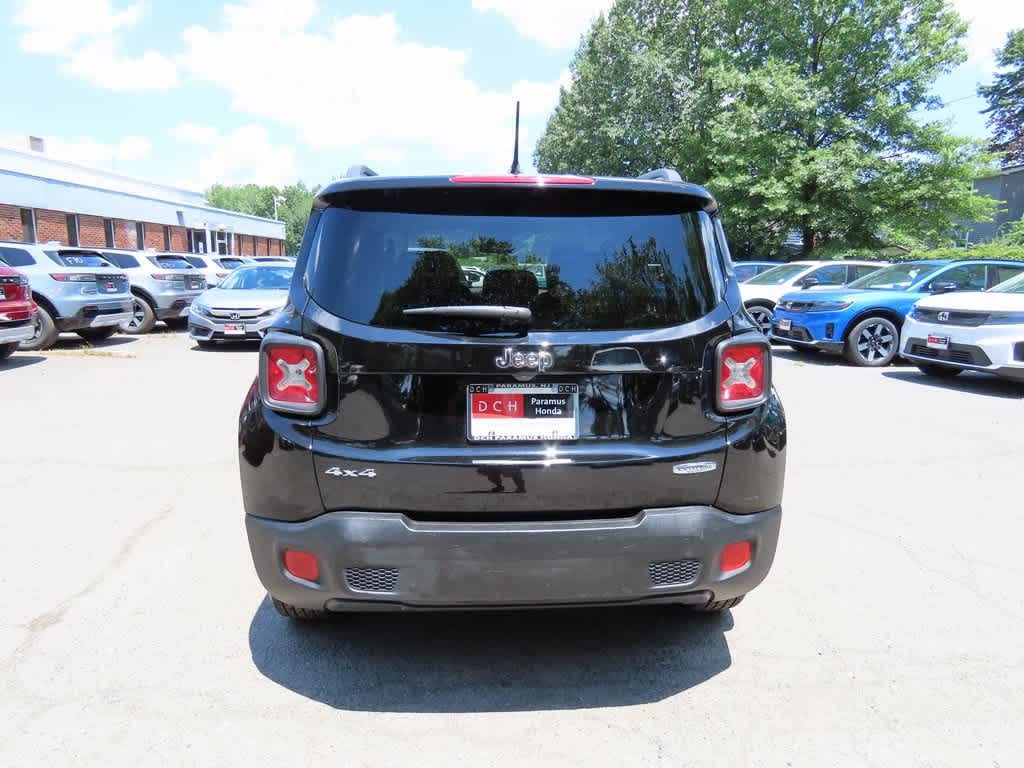 Thumbnail: 2015 Jeep Renegade - 5