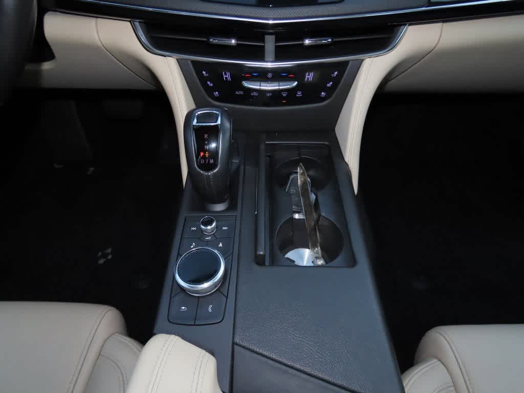 Thumbnail: 2020 Cadillac CT6 - 28