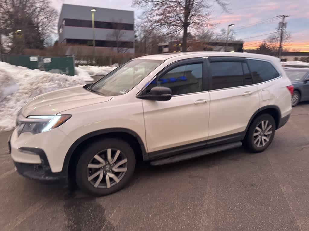 Thumbnail: 2019 Honda Pilot - 3