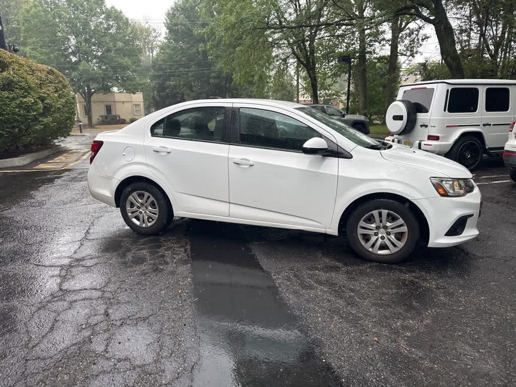 Thumbnail: 2020 Chevrolet Sonic - 10