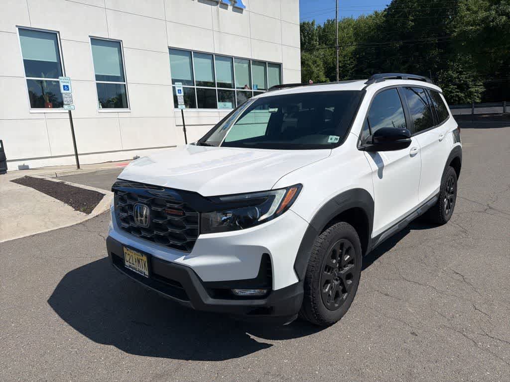 Thumbnail: 2023 Honda Passport - 2