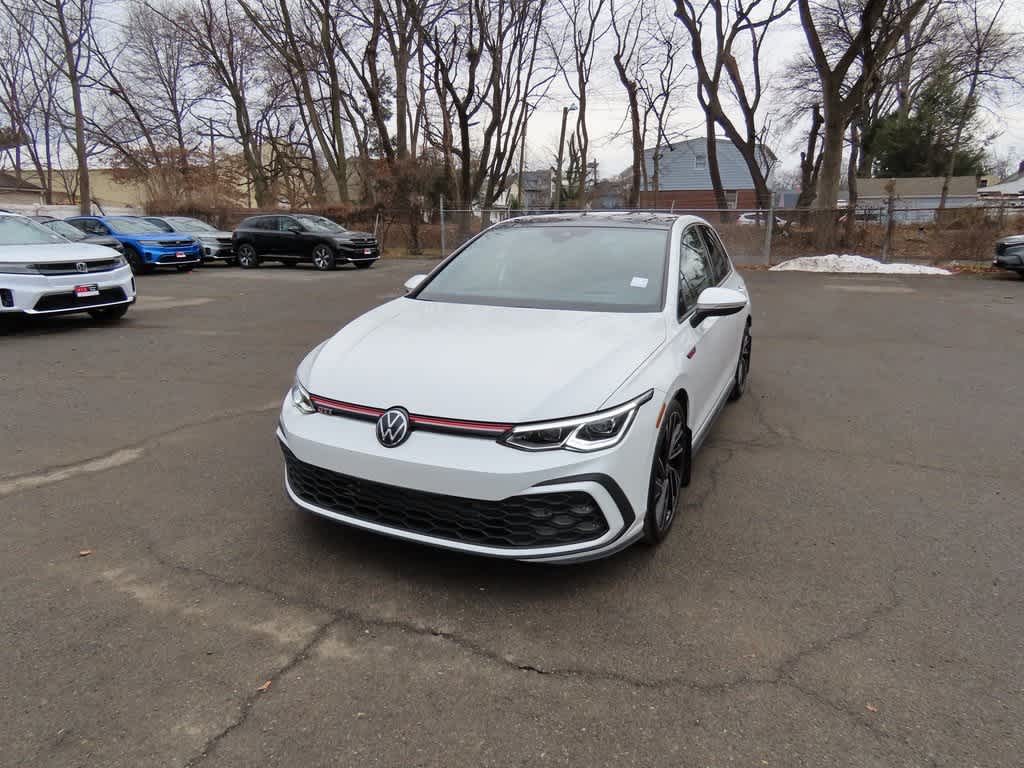 Thumbnail: 2024 Volkswagen Golf - 1