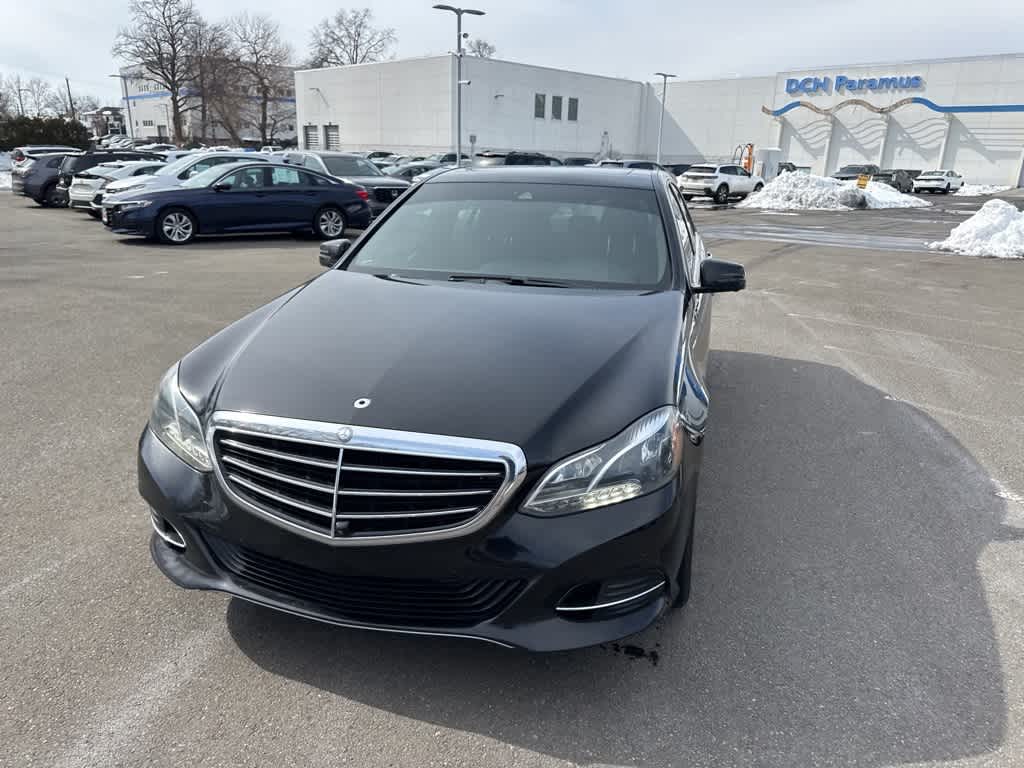 Thumbnail: 2015 Mercedes-Benz E-Class - 6