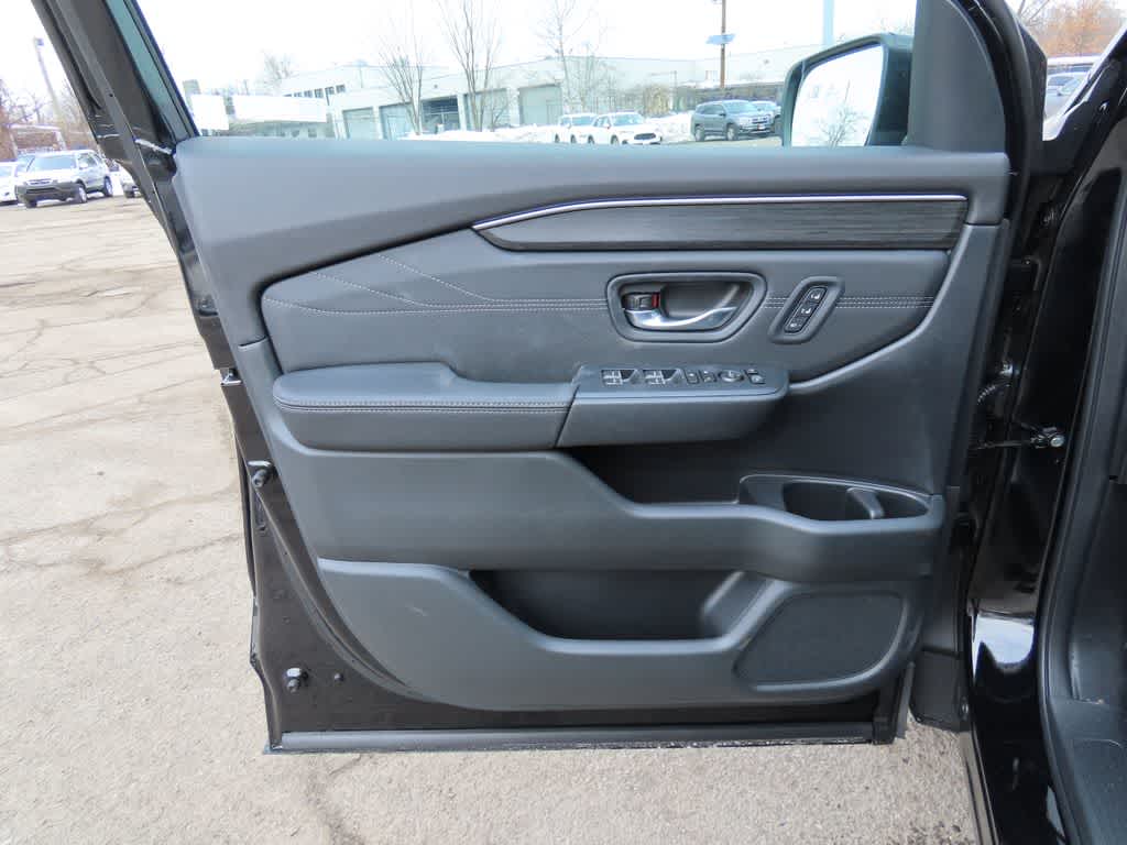 Thumbnail: 2026 Honda Pilot - 19