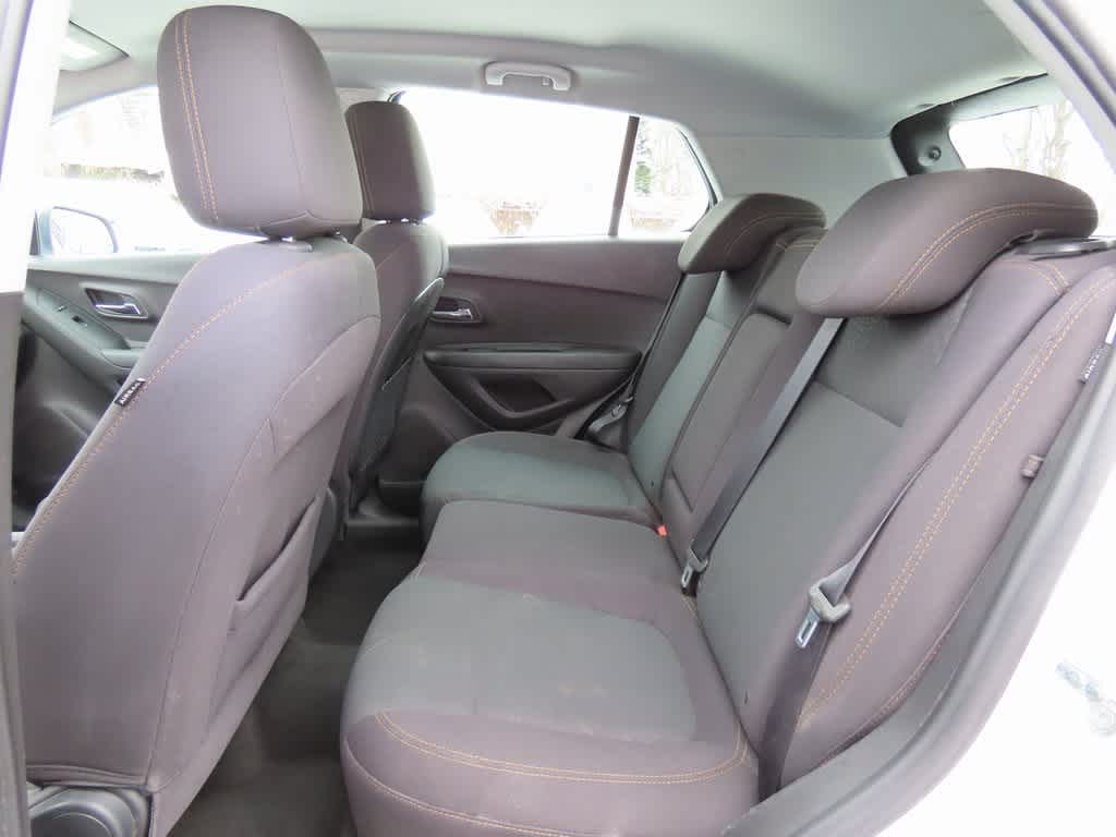 Thumbnail: 2018 Chevrolet Trax - 13